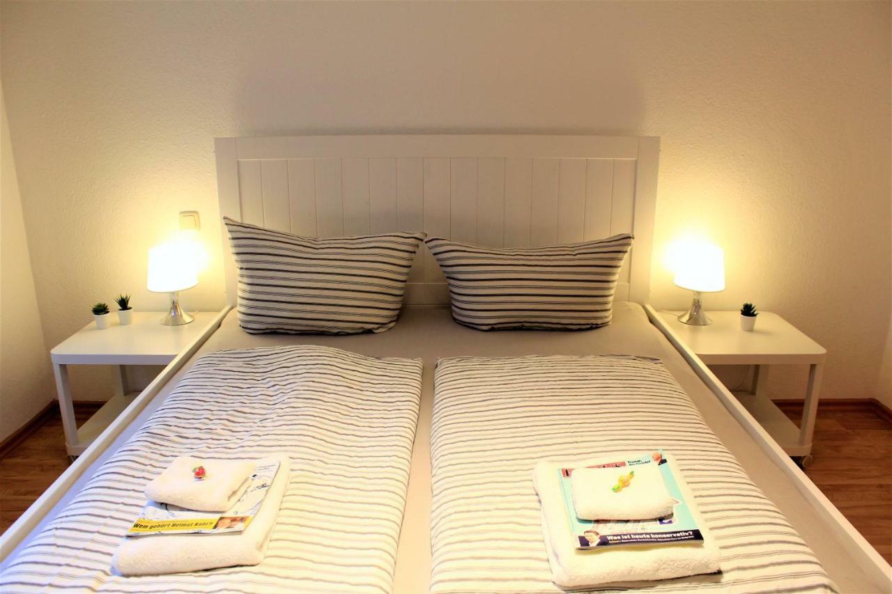 Modernes Apartment Im Herzen Von เวิร์ซบวร์ก ภายนอก รูปภาพ